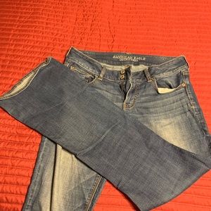American eagle blue jeans